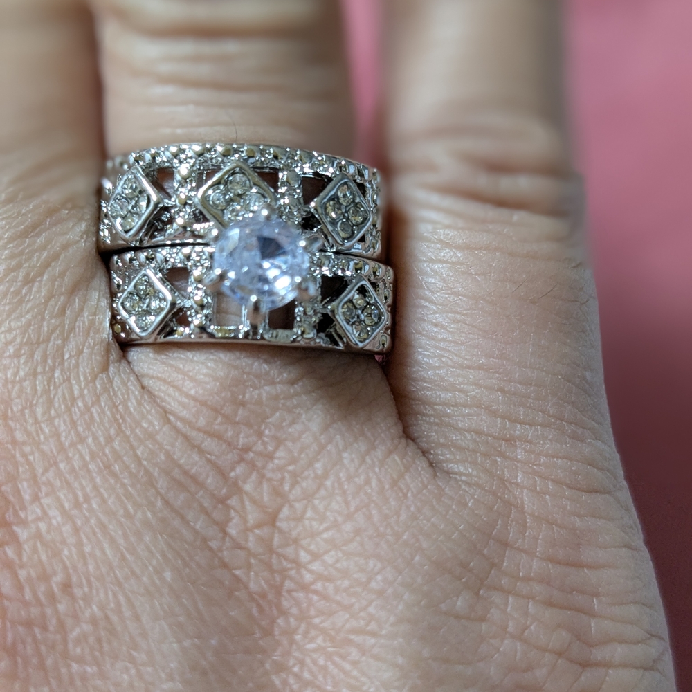 Elegant Silver Diamond Ring Set
